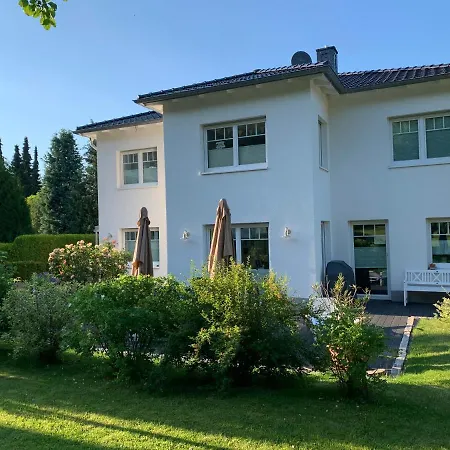 Am Steinway- Park Seesen